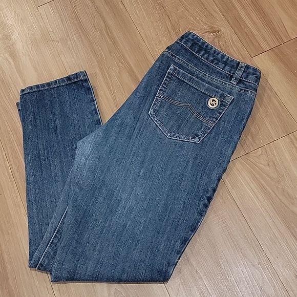 Michael Kors Petite Straight Midrise Jeans - Picture 1 of 7